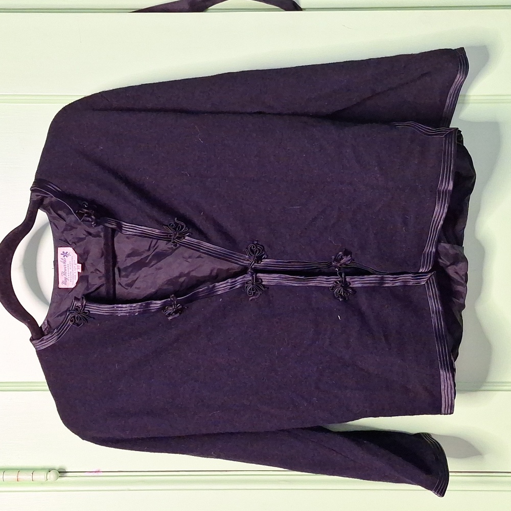 Vintage Black Sweater Small